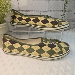 LOWER EAST SIDE OLIVE GREEN AND BROWN ARGYLE SLIP ON SNEAKERS PREPPY 9
